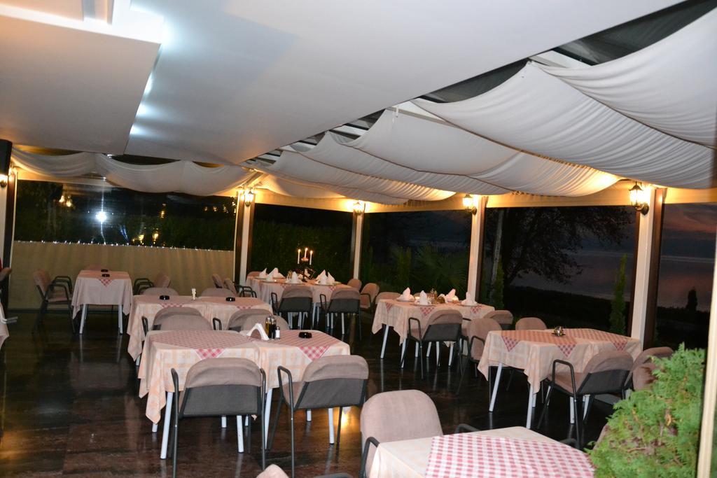 Hotel Dva Bisera Lagadin Exterior photo